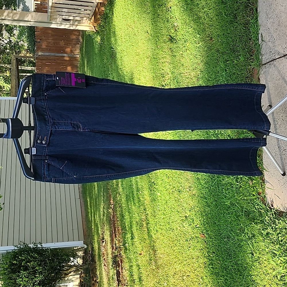 Lane Bryant Tighter Tummy Technology Flare Jeans Plus Size 18 New